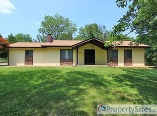 4381 Jefferson Dr, Hillsboro, MO 63050