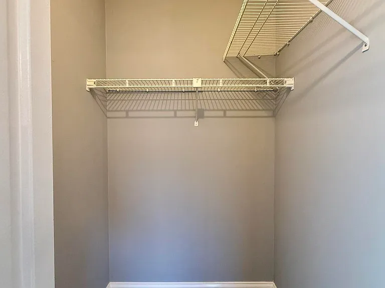 432 Ashwood Pl — Photo 33