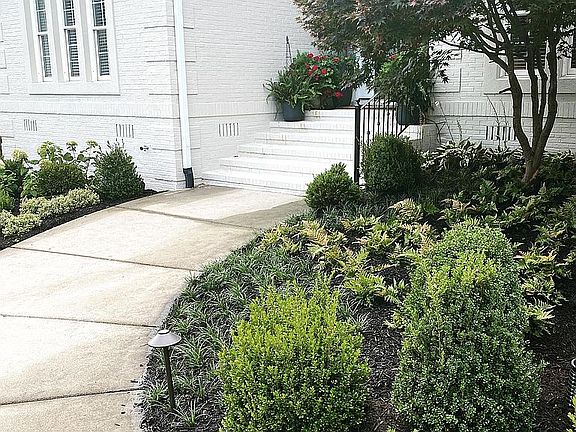 3rd image of 544 Cumberland Ridge Dr