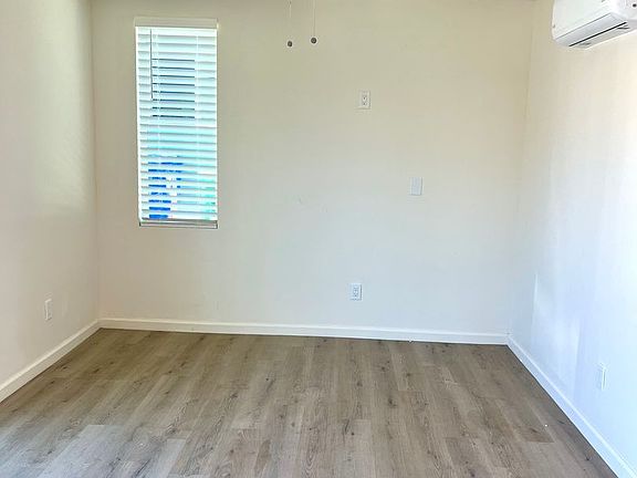 5th image of 711-723 S 37th St #719