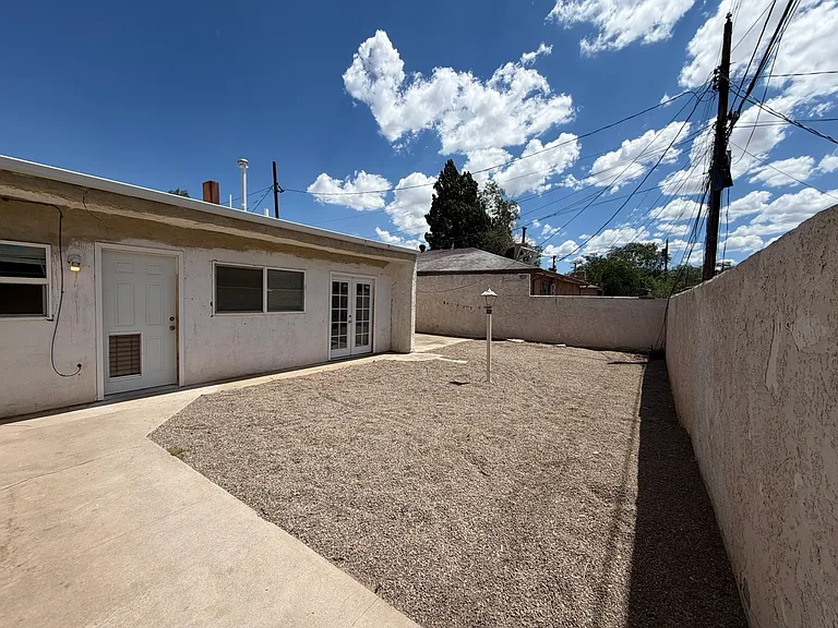 1510 Amherst Dr SE #1510 — Photo 1