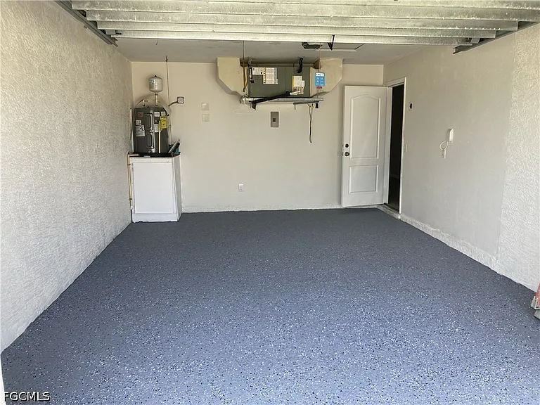 4415 SW 7th Pl — Photo 2