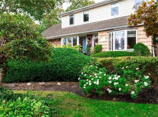 104 Avondale Dr, Centereach, NY 11720