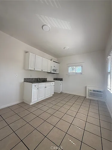 1085 Hoffman Ave #11 Photo 1