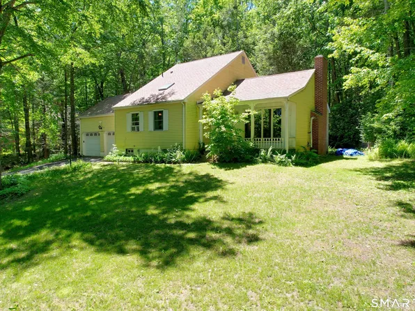 19 Bittersweet Lane, Burlington, CT 06013