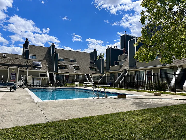 5250 S Huron Way #8-312 — Photo 21