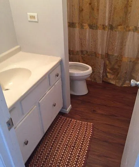 1307 N Richmond Rd #E — Photo 8