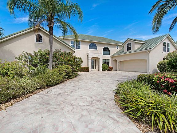 2nd image of 406 Lanternback Island Dr