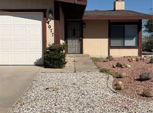14077 Driftwood Dr, Victorville, CA 92395
