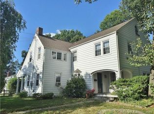 28 Ardsley Rd, Stamford, CT 06906