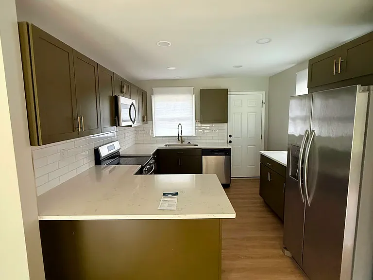 4308 Welling Ave — Photo 3