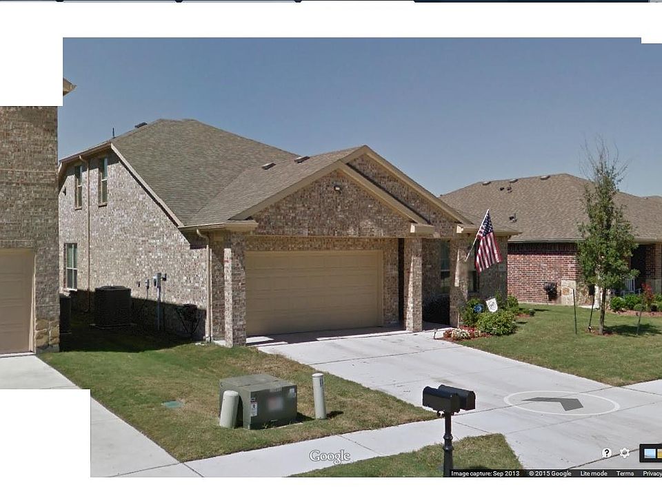 1st image of 900 Lancashire Ln