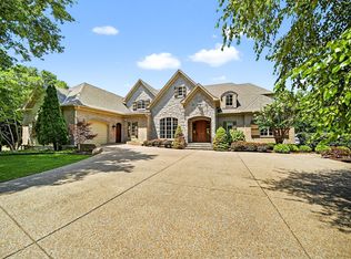 214 Bluegrass Dr, Hendersonville, TN 37075