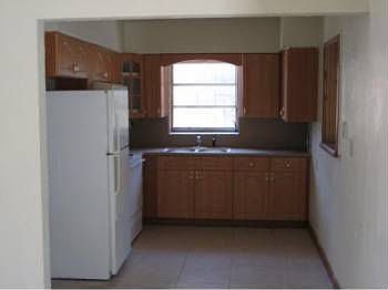 5th image of 1055 NW 128th Ter