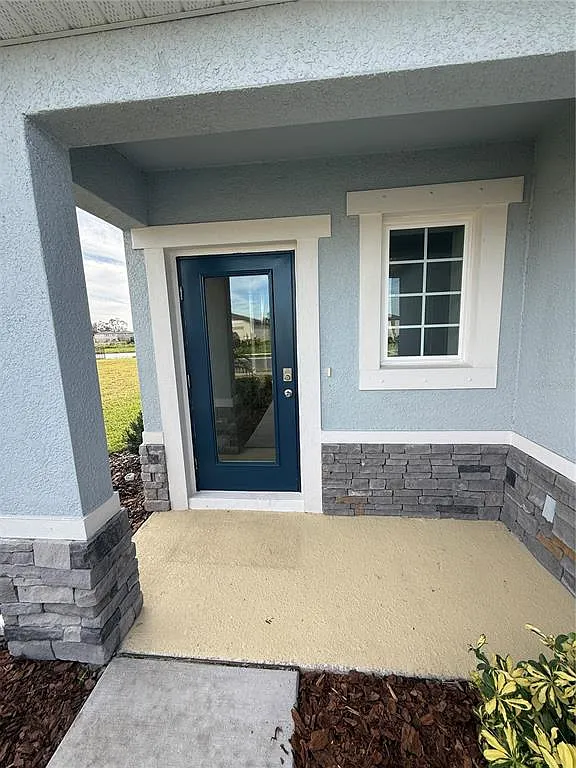 3 bed, 2.0 bath, 1501 sqft, $2,500 — Photo 3