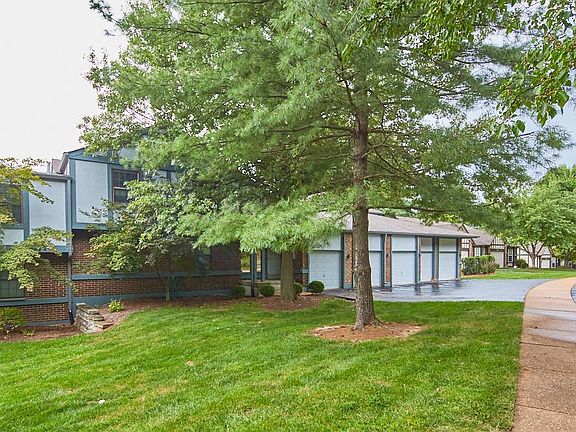 5th image of 13131 Royal Pines Dr Unit 7