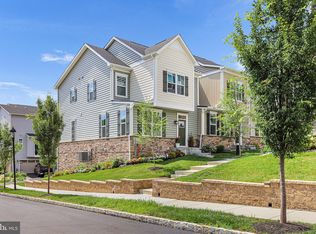 240 Avalon Dr, Media, PA 19063