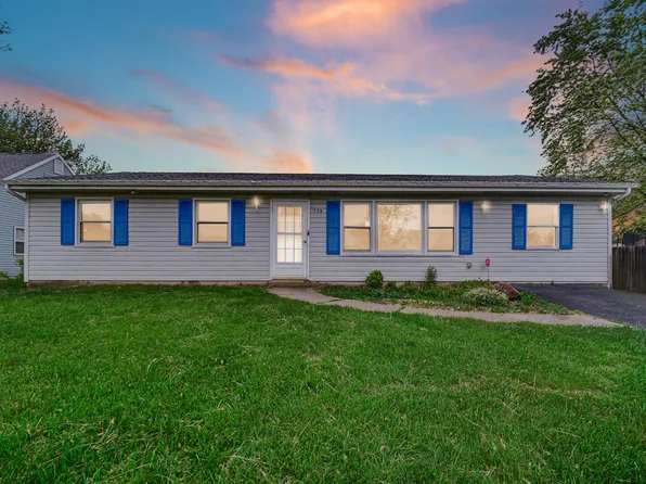 738 Heritage Rd, Valparaiso, IN 46385