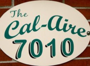 7010 California Ave SW APT 6, Seattle, WA 98136