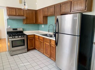 1120 Ontario St #202, Oak Park, IL 60302