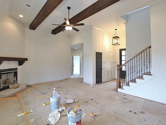 2nd image of 565 Sunflower Dr #31