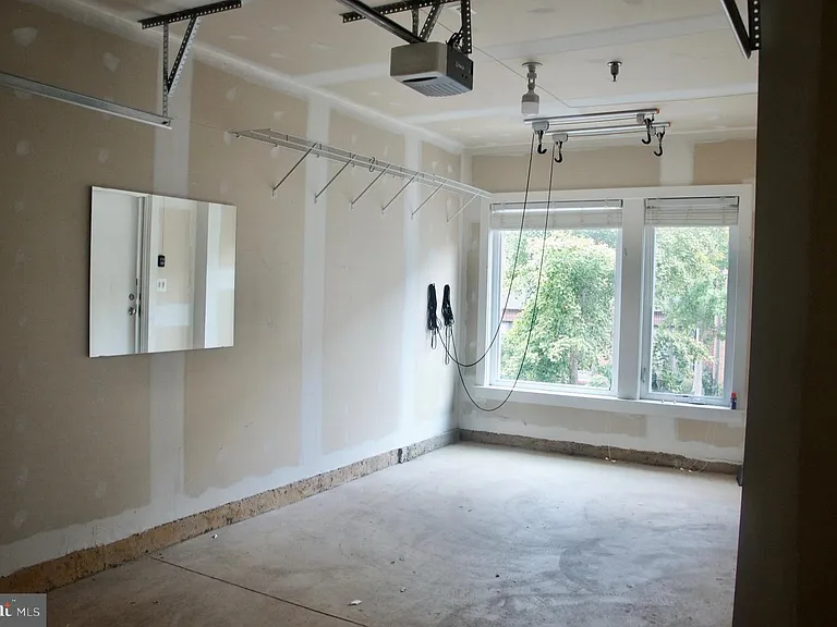2949 Stella Blue Ln — Photo 31