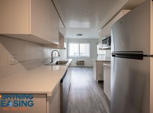 1203 N Kings Rd #303D, West Hollywood, CA 90069