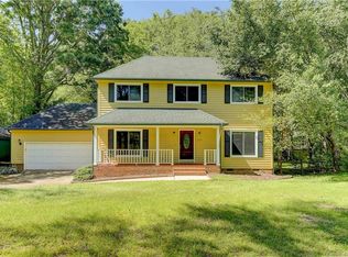 13207 Pine Harbor Rd, Charlotte, NC 28278