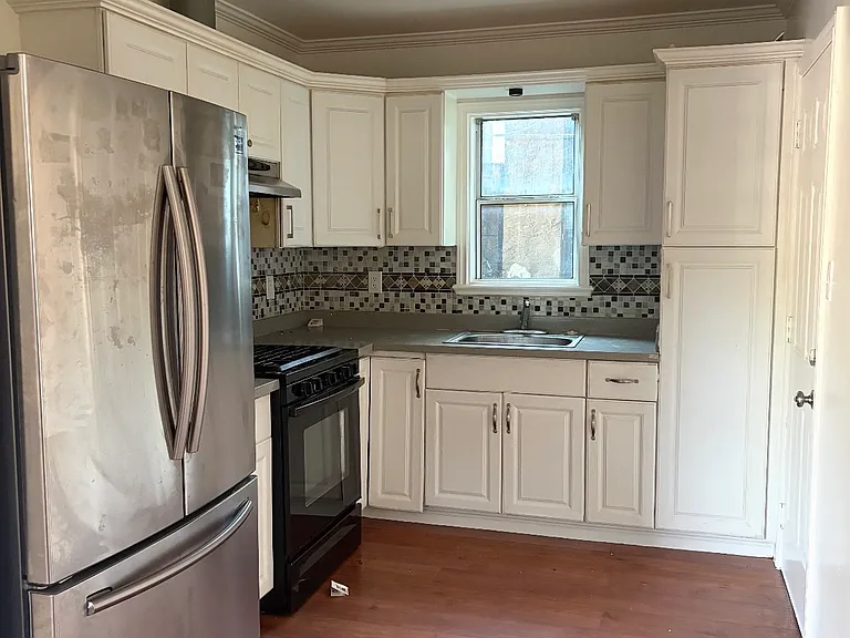 4826 E 60th St #A — Photo 2