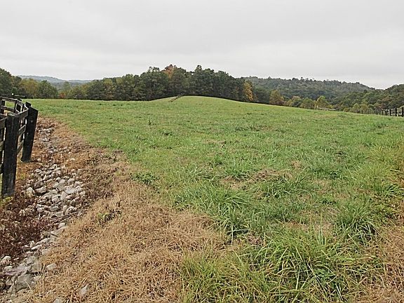 2nd image of 273 Kahrig Mtn