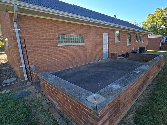 4th image of 6416 Cynthiana Rd