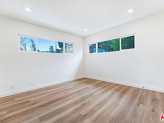 4th image of 16185 W Sunset Blvd APT 9