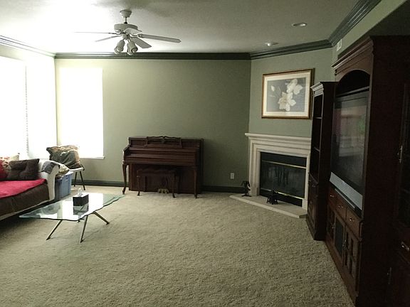 5th image of 1128 Goldeneye Ct