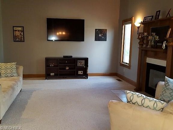 4th image of 10363 Clear Brook Cir