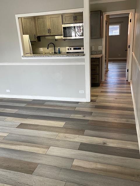 1st image of 510 14th St APT 204