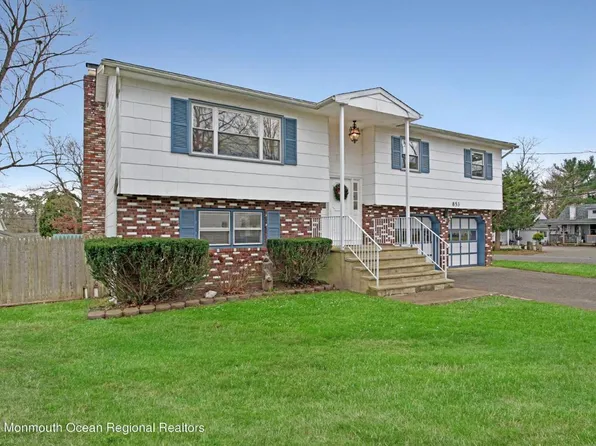 853 Neptune Ave, Beachwood, NJ 08722
