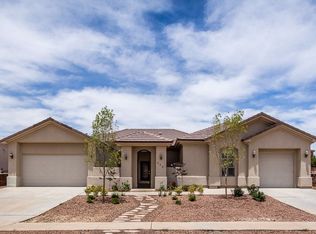 536 Via De Los Arboles, El Paso, TX 79932