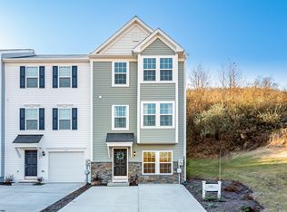 38 Dover Ct, Bridgeport, WV 26330