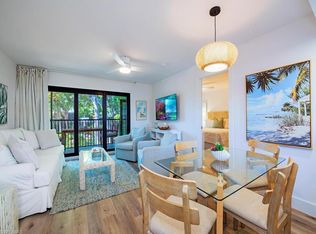 600 Neapolitan WAY #230, NAPLES, FL 34103