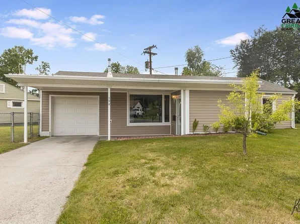 104 Bentley Dr, Fairbanks, AK 99701