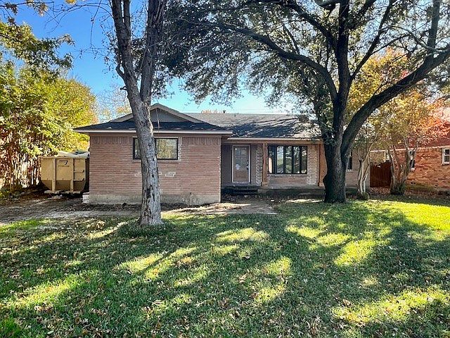 1st image of 8566 Sweetwood Dr