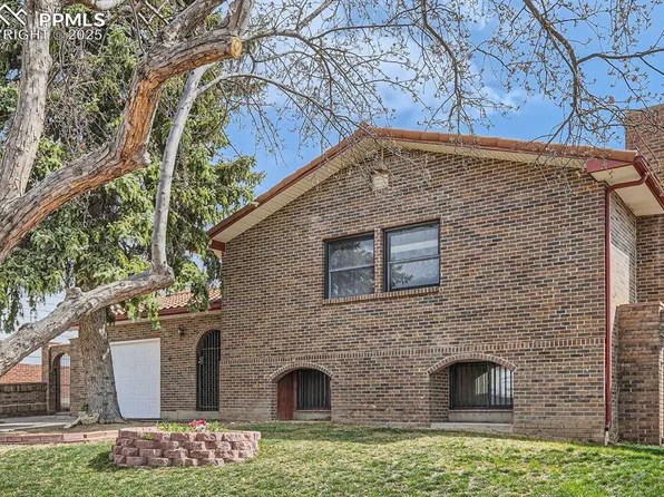 751 Cardinal St, Colorado Springs, CO 80911