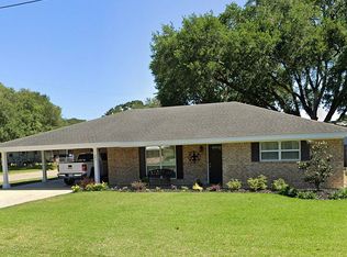 601 Robert South Dr, New Iberia, LA 70560