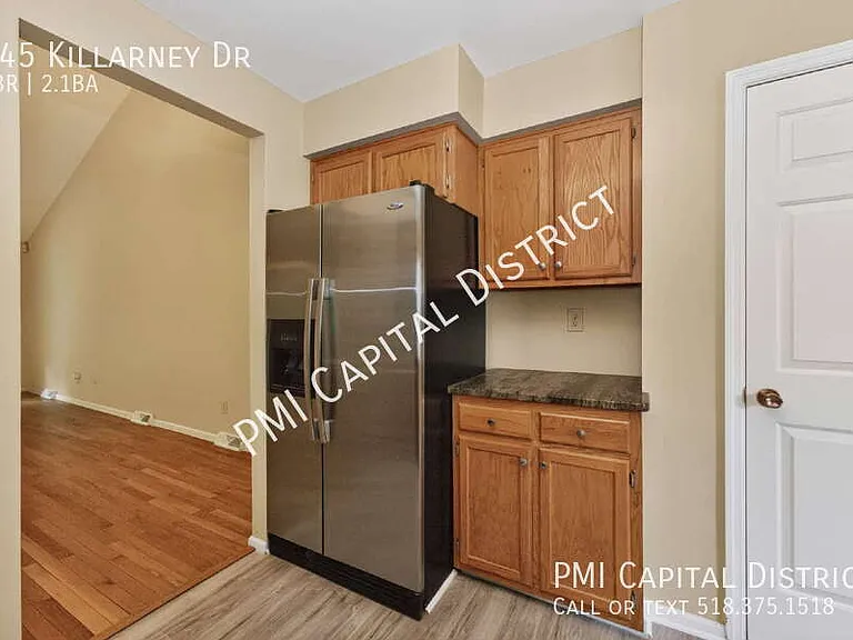 145 Killarney Dr — Photo 10
