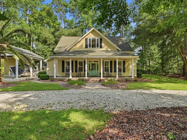1110 Sapelo Cir NE, Townsend, GA 31331
