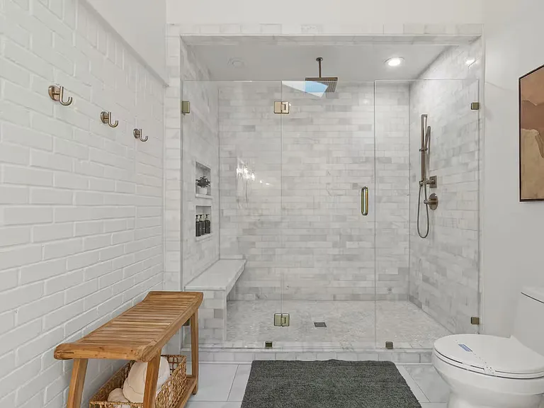 315 Easton Rd — Photo 21
