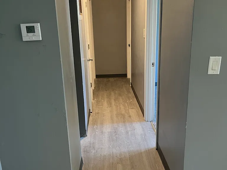 1134 Cass St — Photo 3