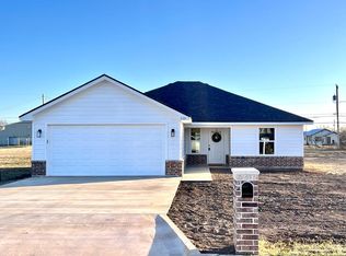 115 E 41st St, San Angelo, TX 76903