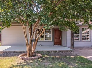 3850 Stateoak Dr, Dallas, TX 75241