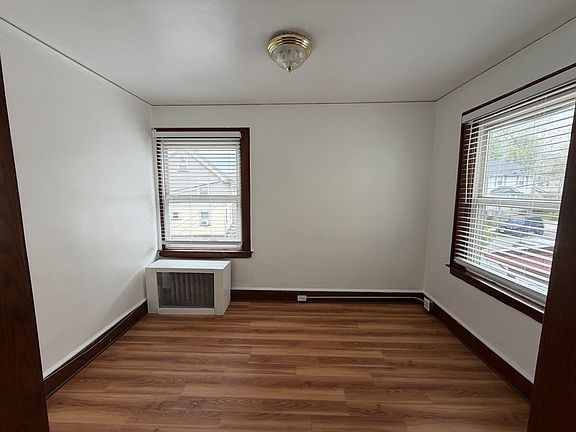 3rd image of 13 Maple St Floor 2